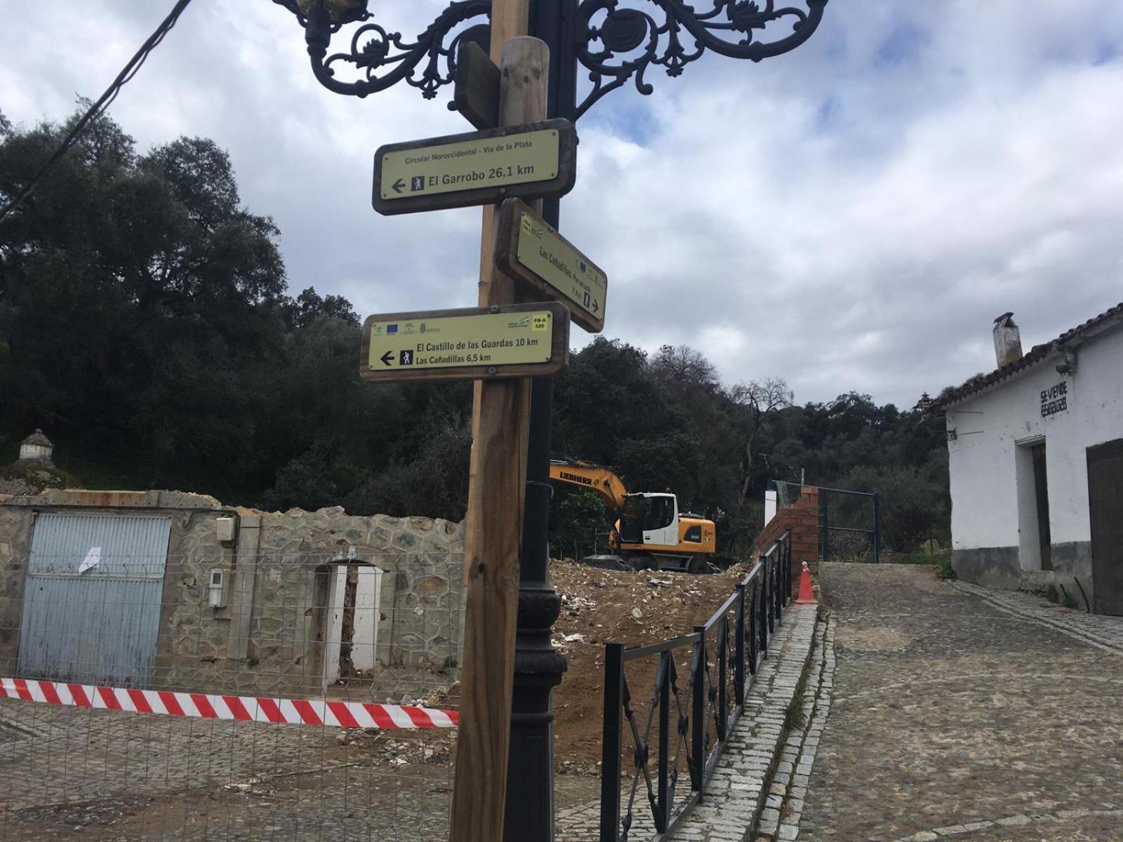 אל קסטיו דה לאס גוארדאס Villa Saudade, Casa Entre Encinas מראה חיצוני תמונה
